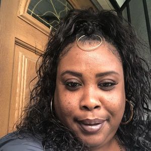 Meet your Posher, Marcella